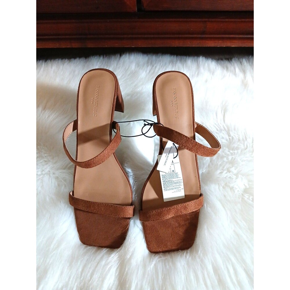 NWT Banana Republic Women's Size 8 Brown Suede Double Strap Block Heel Sandals
